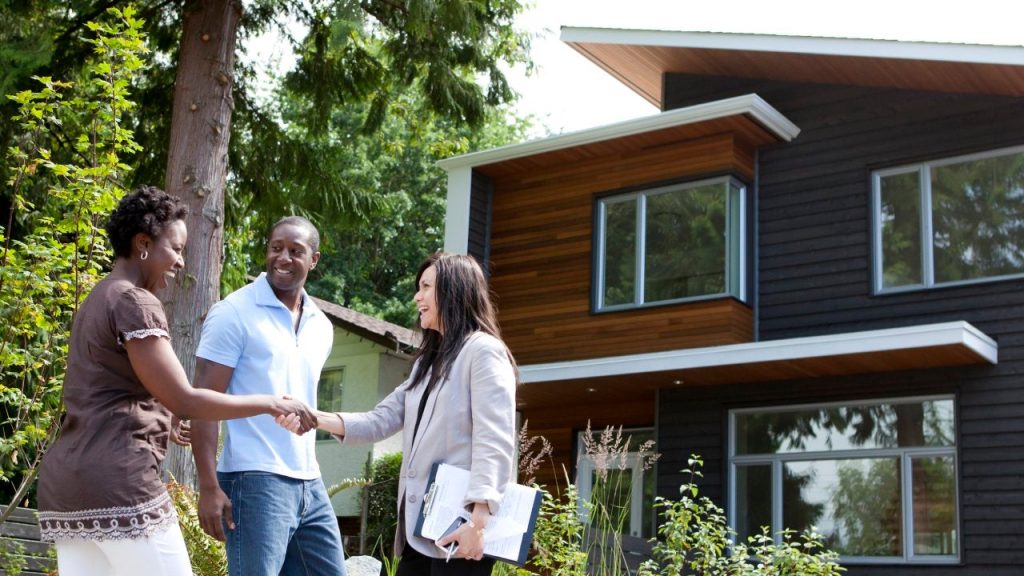 How To Buy A New House Before Selling Yours