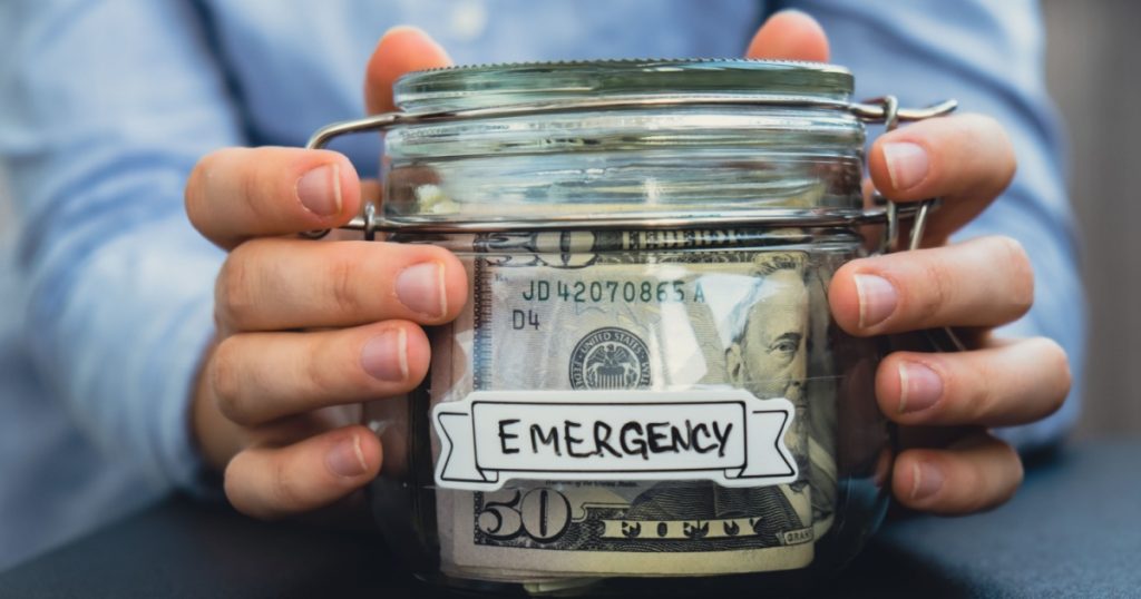 How to Build a Realistic Emergency Fund After the Holidays